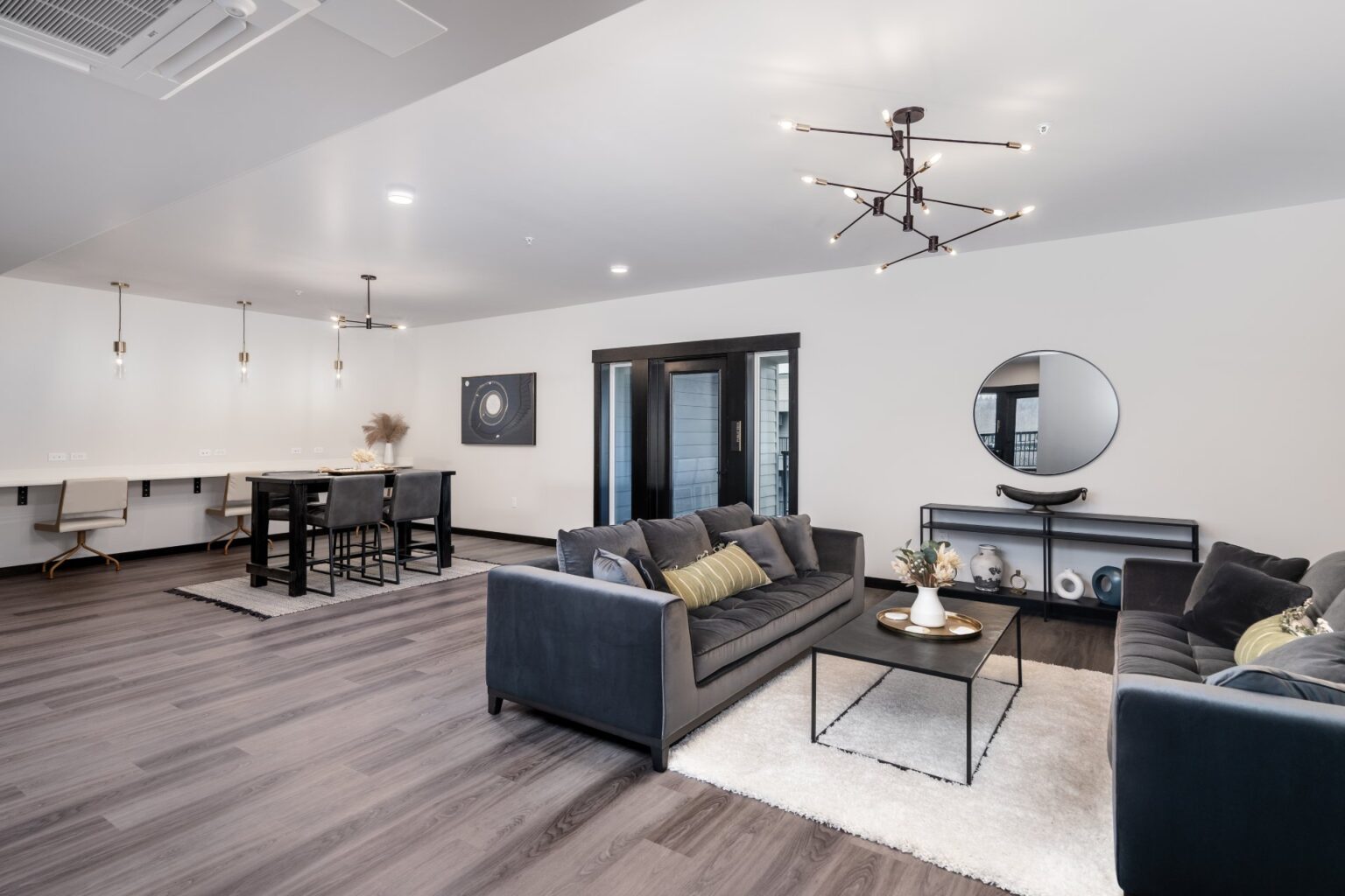 Luxury Apartments in Smokey Point The Outpost at Smokey Point